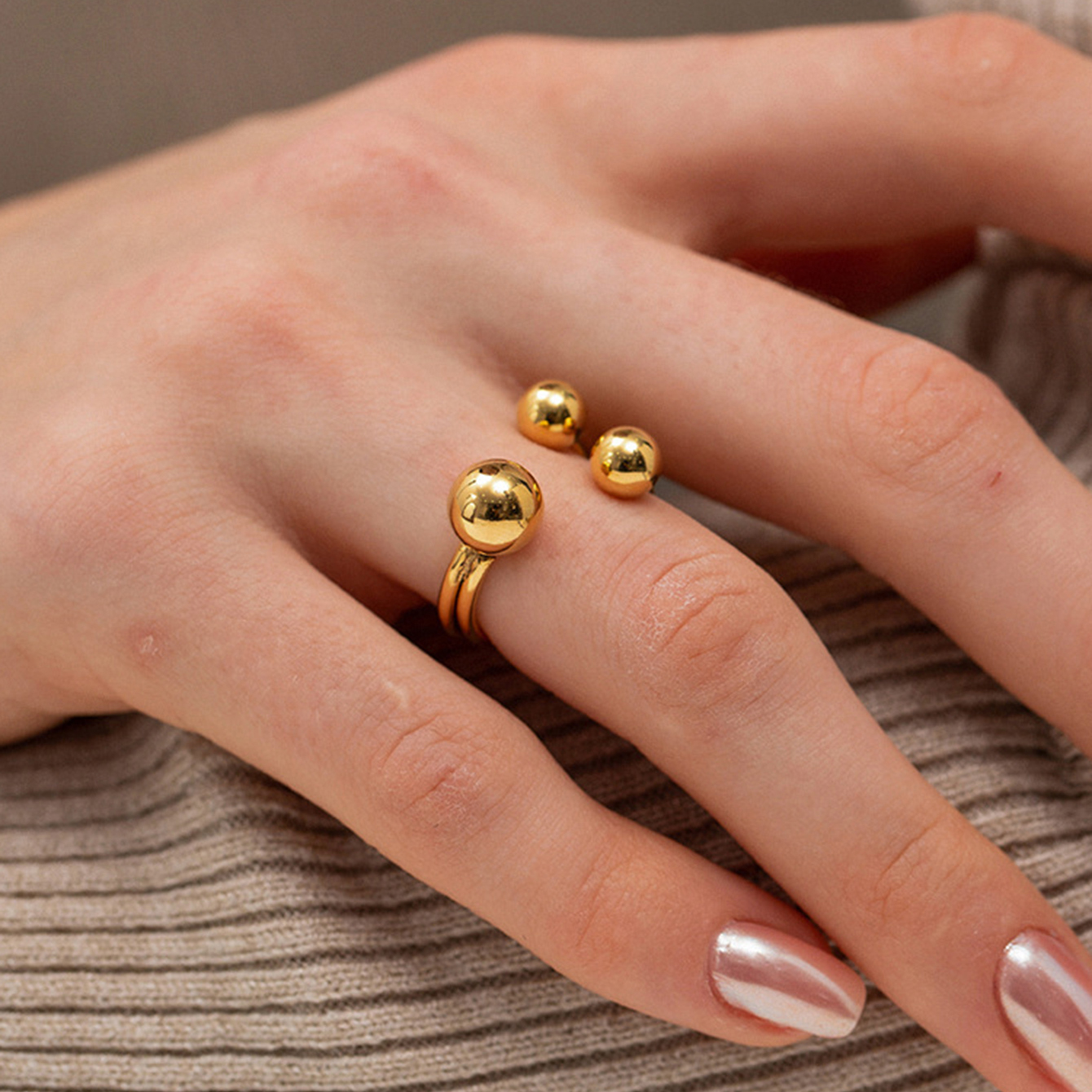 SE4049 1个女士戒指 防水沙滩度假叠戴风 精致不锈钢开口圆珠戒指 日常关节戒指配饰礼品