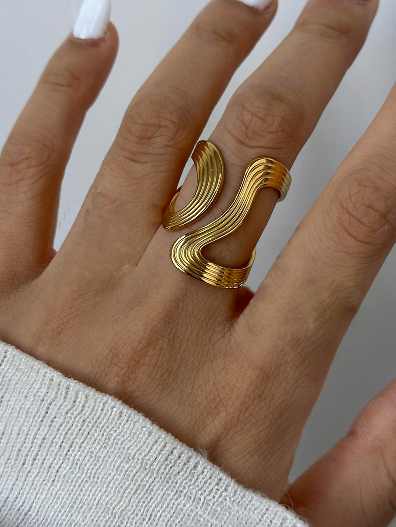 SE4032 1个女士戒指 朋克沙滩度假叠戴风 夸张不锈钢不规则S弯曲波浪开口戒指 日常指环配饰